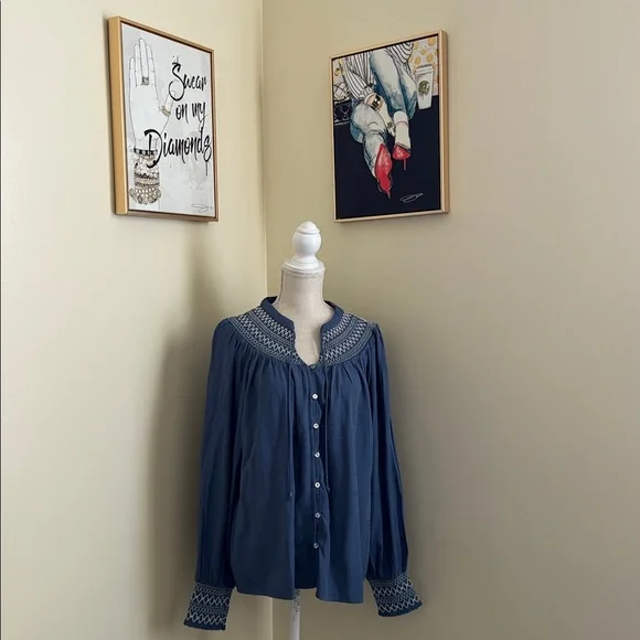 New Westbound Blue Button-Down Blouse - Picture 2 of 15